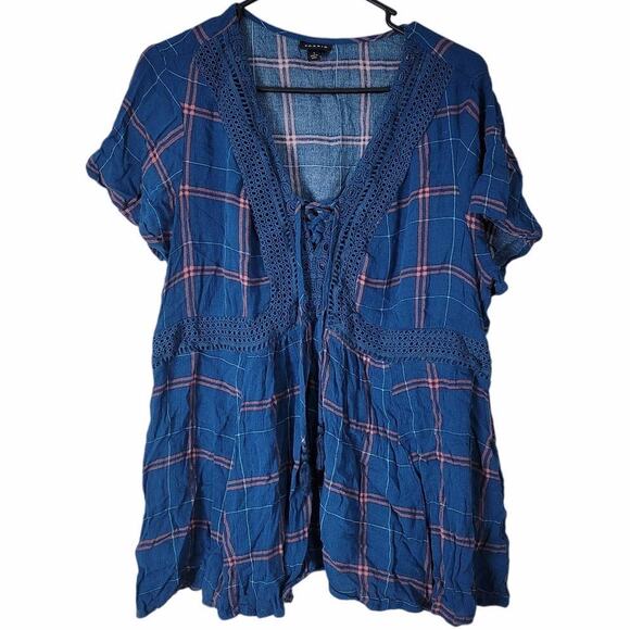 Torrid Babydoll Blouse Plus Size 1/1X Crinkle Gauze Crochet Lace-Up Blue Plaid - Picture 1 of 4